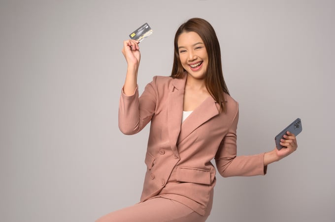 Getting a Credit Card Without a Bank Account1