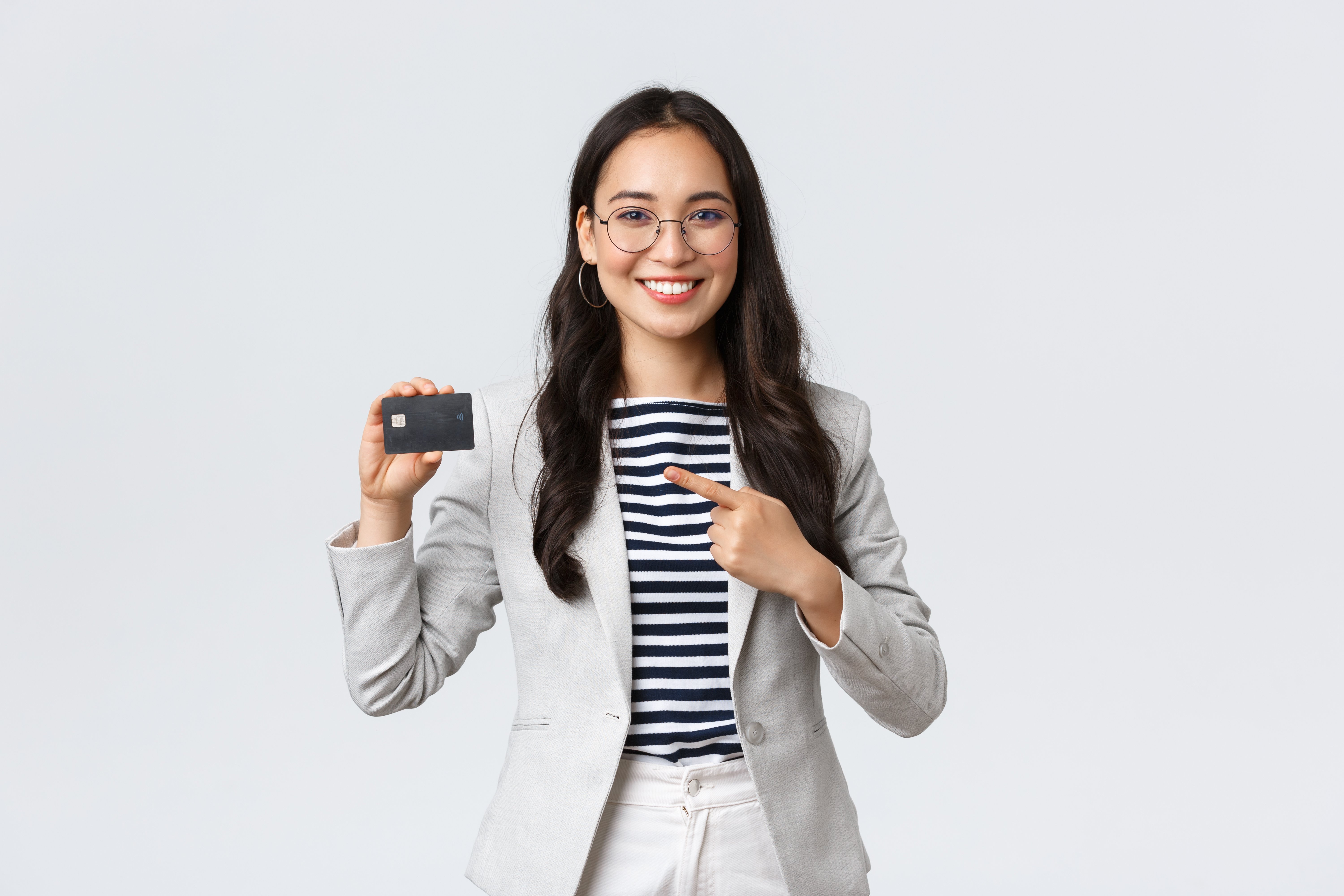How to Build Good Credit History Using a Credit Card1
