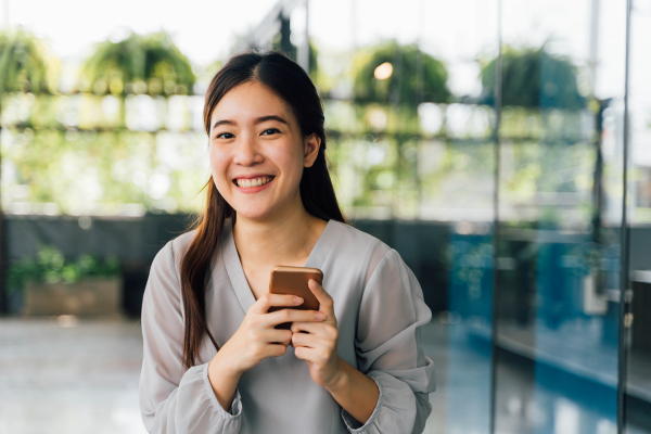 mobile insurance app - why should you get insurance via app