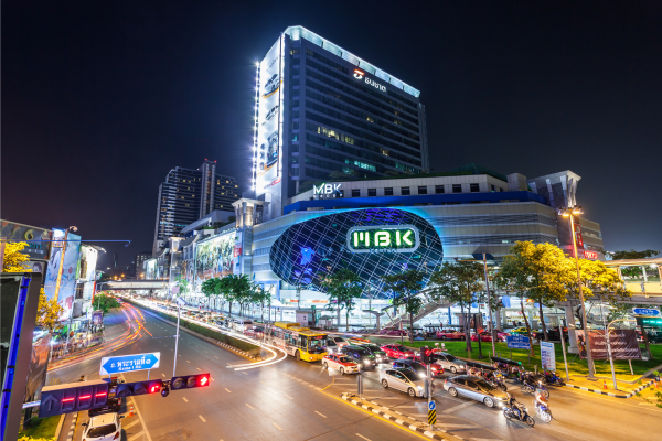 shopping in bangkok - mbk