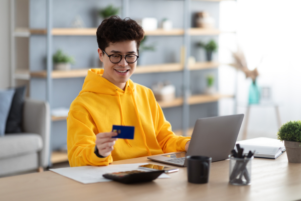 hsbc live+ credit card - reasons to get this card
