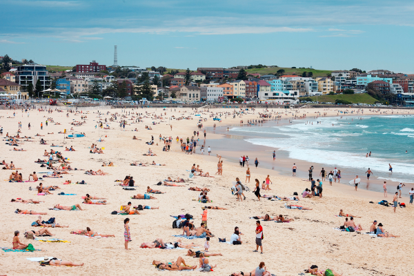 australia travel guide - bondi beach