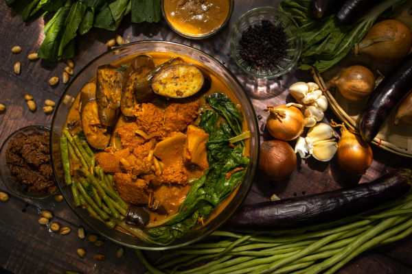 noche buena food - kare kare