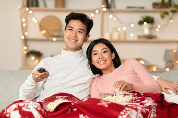simple valentine's day gifts - movie night