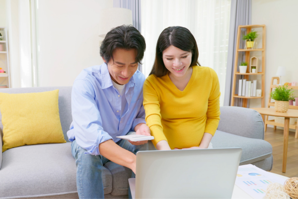 how to manage finances as a married couple
