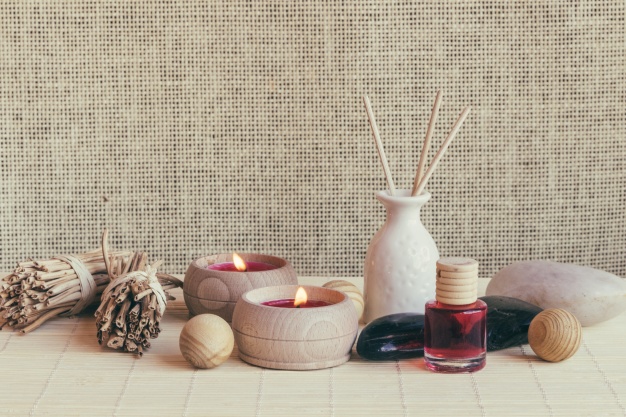 online business ideas from home - candle business