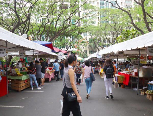 tiangge in the philippines - salcedo market